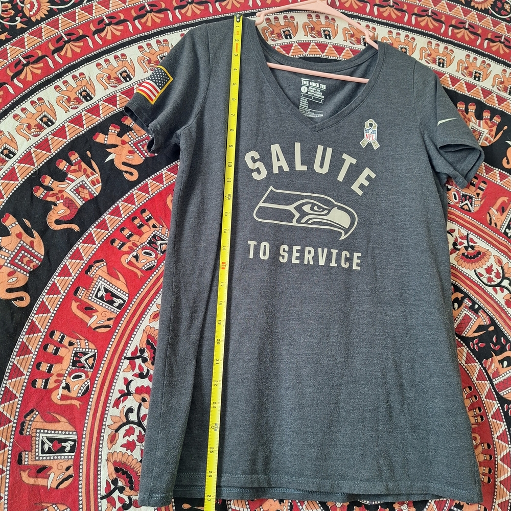 Nike Seattle Seahawks Heather Grey Salute to Service V-Neck T-shirt - Picture 10 of 12